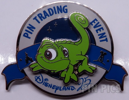 DLP - PTE - 25 Years of History Pin Trading Event - Pascal