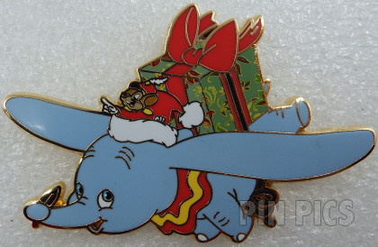 DLP - Dumbo and Timothy - 2019 Christmas Time Event - Present