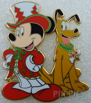 DLP - Mickey Mouse & Pluto - Christmas Parade