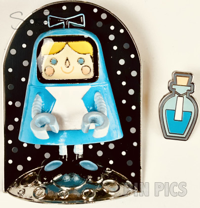 Alice and Bottle - Standee and Mini Mystery Set - Tomorrowlanders by Eric Tan - Alice in Wonderland