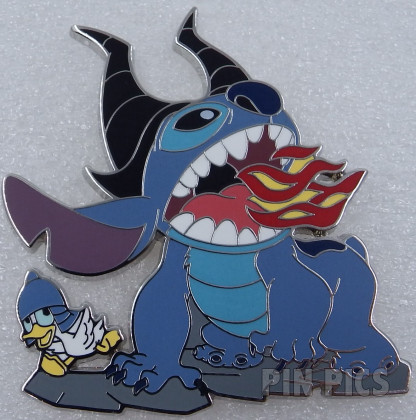 DLP - Stitch and Duckling - Maleficent Dragon's Lair - Breathing Fire