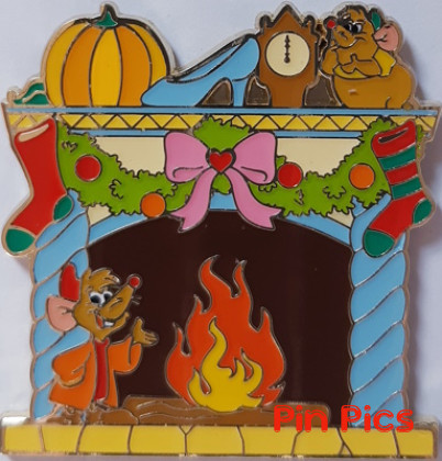 Uncas - Jaq & Gus - Cinderella - Fireplace - Holiday