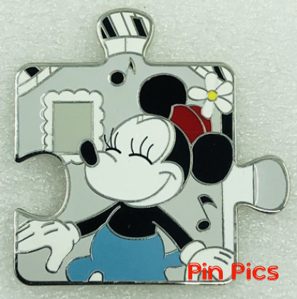Minnie - Chaser - Piano - Character Connection - Puzzle - Mystery