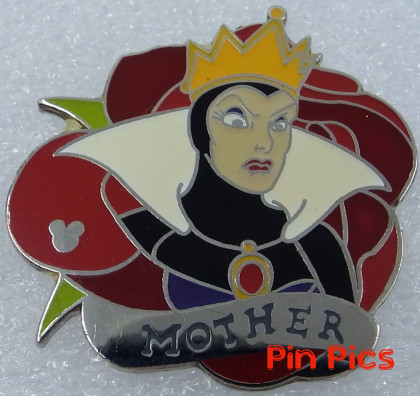 DLR - Evil Queen - Mother - Villains Collection - Cast Lanyard Series 4