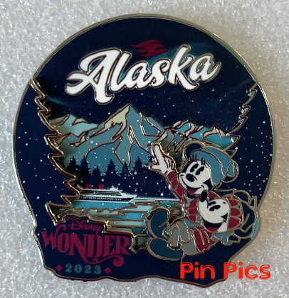 DCL - Mickey and Minnie - Alaska - Disney Wonder