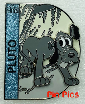 DL - Pluto - The Chain Gang - First Appearance - Eras - Disney 100 - Magic Key