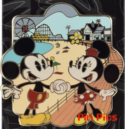 DPB - Mickey and Minnie - Boardwalk