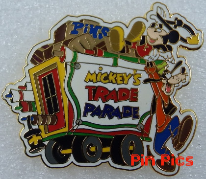 WDW - Mickey and Goofy -  Mickey's Trade Parade - Float - PINS Wagon