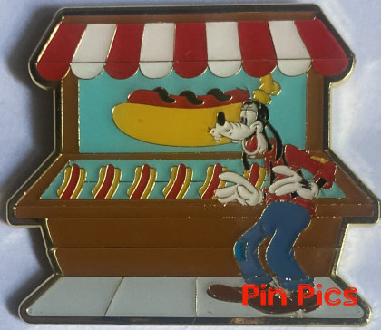 Loungefly - Goofy Hot Dog Stand - Mickey & Friends Farmer Market Booth - Mystery