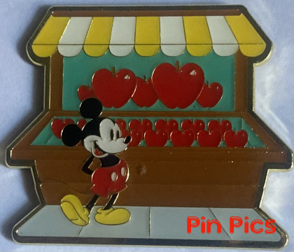 Loungefly - Mickey Apple Stand - Mickey & Friends Farmer Market Booth - Mystery