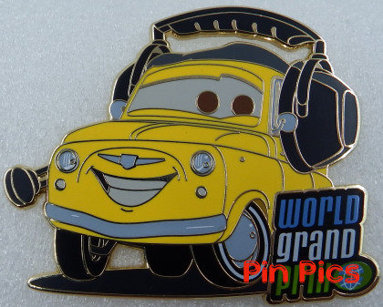 DS - Luigi - Cars 2 - Fillmore and Luigi - World Grand Prix - Headphones