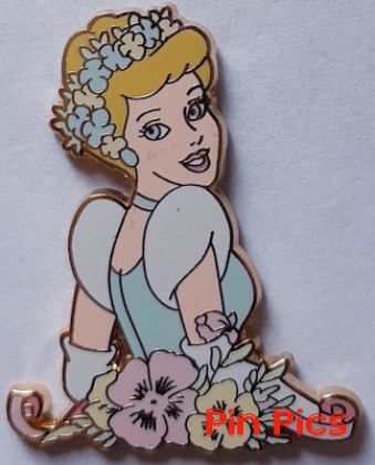 DS - Princesses with Flowers - 4 Pin Set (Cinderella Only)
