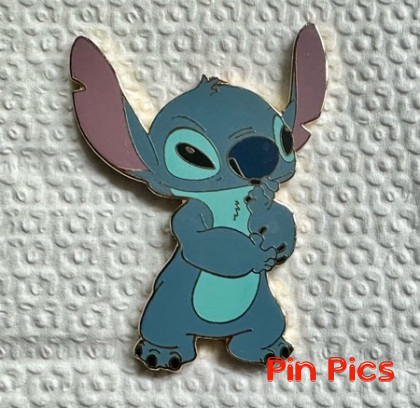 Disney Auctions - Stitch - Lanyard Medallion - Converted