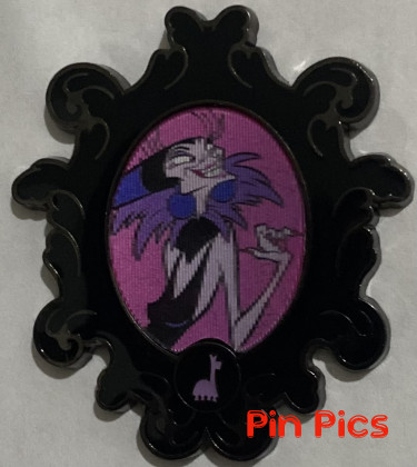 158603 - Loungefly - Yzma - Villains Lenticular Portrait - Mystery - Emperor's New Groove - Hot Topic