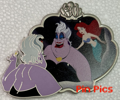 DEC - Ursula & Ariel - Ursula’s Mirror