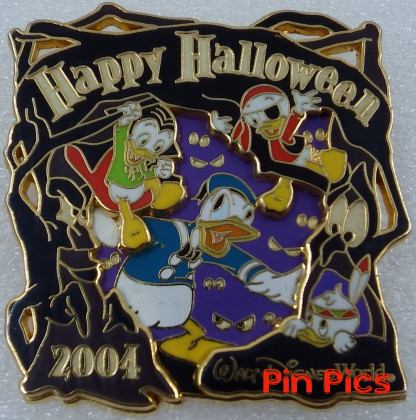 WDW - Donald Duck & Nephews - Halloween 2004