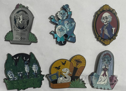 Loungefly - Haunted Mansion - Art Set - Mystery - Glow in the Dark - Hot Topic