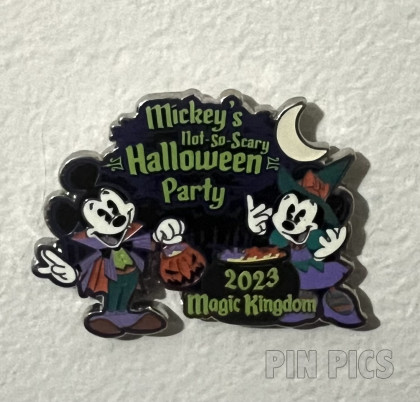WDW - Mickey and Minnie - Mickey's Not So Scary Halloween Party