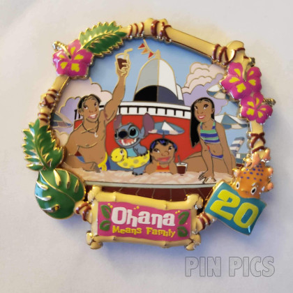 DEC - David, Stitch, Lilo and Nani - On Vacations - Ohana Means Family - 20th Anniversary