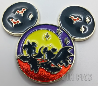 Uncas - Mickey and Minnie Mouse - Silhouette - Bats - Halloween