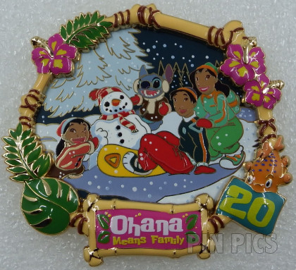DEC - Lilo, Stitch, David and Nani - In The Snow - Ohana Means Family -  20th Anniversary