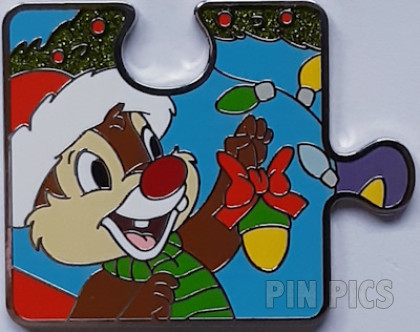 Dale - Mickey and Friends Holidays - Character Connection - Puzzle - Mystery