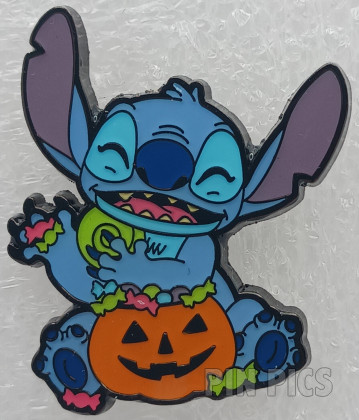 Loungefly - Stitch - Lilo and Stitch - Pumpkin full of candy - Halloween