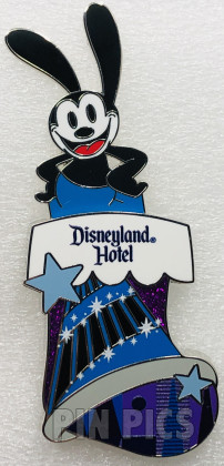 DL - Oswald - Disneyland Hotel - Stocking - Holiday