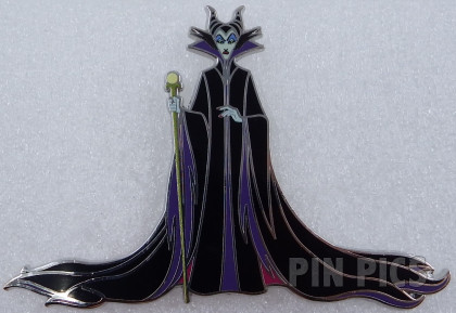 DLP - Maleficent - Sleeping Beauty - Standing with Staff