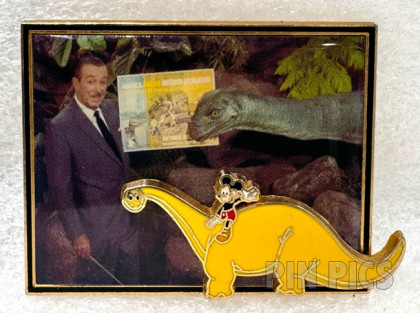Animal Kingdom - Chester & Hester's Pin-O-Rama Event (Walt With a Dinosaur)