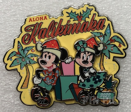 Mickey and Minnie - Aloha Kalikimaka - Merry Christmas