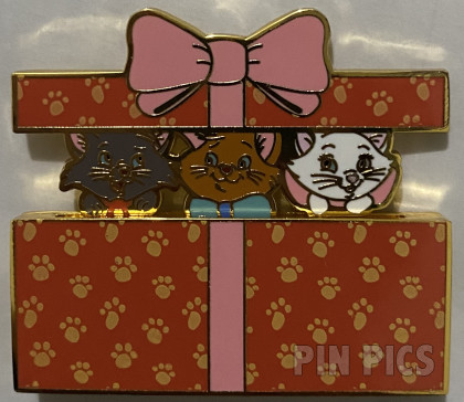 Loungefly - Berlioz, Toulouse and Marie - Aristocats - Holiday Gift Box - Slider - Christmas Present