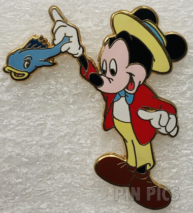 WDW - Mickey - Mickey Holding a Fish - Search For Imagination