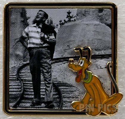 DL - Walt Disney, Pluto - Walking the Tracks - 100th Birthday - Picture Frame Series
