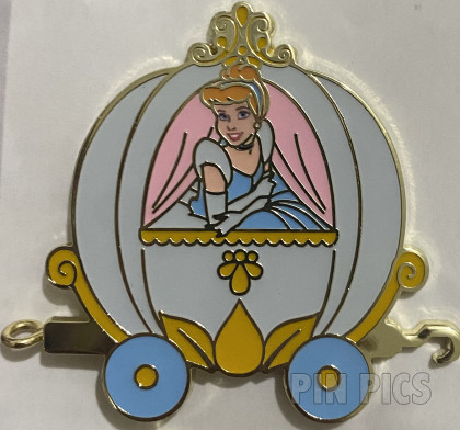 Uncas - Cinderella - Carriage - Princess Train Car - Mystery