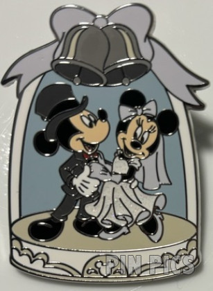 WDW - Minnie and Mickey - Wedding