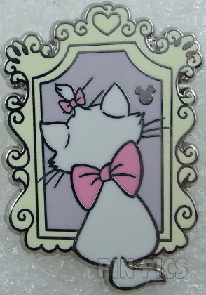 SDR - Marie Mirror - Hidden Mickey - Aristocats
