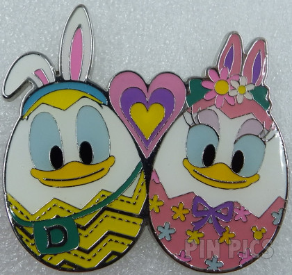HKDL - Donald and Daisy - Eggstravaganza - Booster