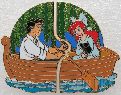 BoxLunch - Ariel and Eric - Little Mermaid - Set - Kiss the Girl Boat - Valentine's Day
