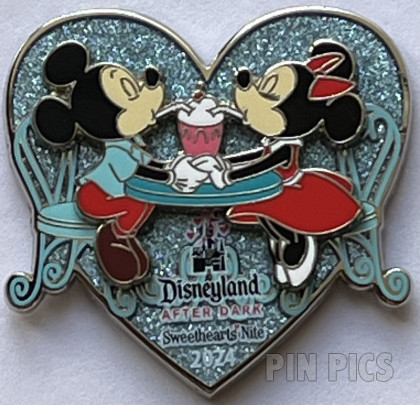 DL - Mickey and Minnie - Sweethearts Nite 2024