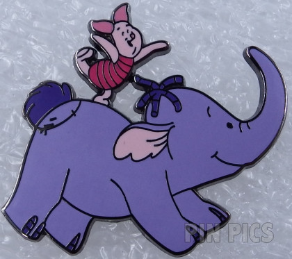 Willabee & Ward - Piglet Riding Lumpy the Heffalump - Winnie the Pooh Collection