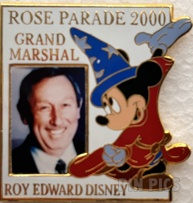 Sorcerer Mickey - Rose Parade 2000 - Grand Marshal Roy Disney