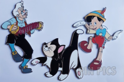 DLP - Pinocchio Set - Pin Trading Time Event
