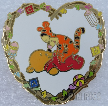 Disney Auctions - Valentine Baby Pooh and Tigger Heart