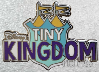 Tiny Kingdom - Logo Castle Turrets Banners - Third Edition - Series 1