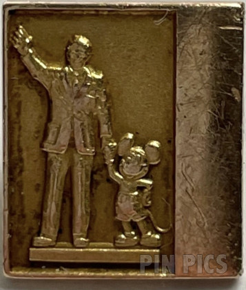 Partners in Excellence Award - Walt Disney and Mickey Mouse - Variation - Cast Exclusive