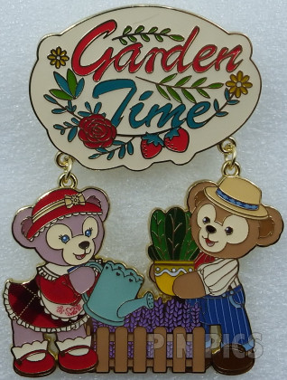SDR - Duffy and ShellieMay - Garden Time - Dangle - Duffy and Friends - Two Bears Watering Plants Behind Fence