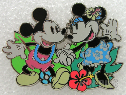 DIS - Mickey and Minnie Walking - Hawaii