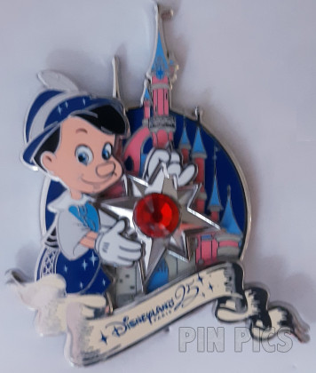 DLP - 25th Anniversary - Pinocchio with Castle