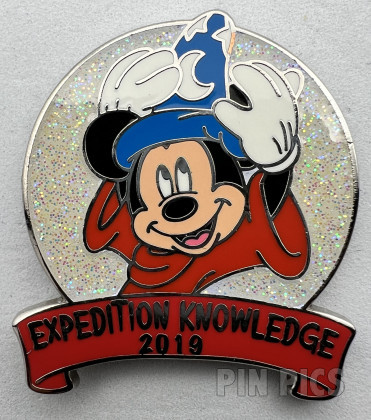 UK - Sorcerer Mickey - Expedition Knowledge 2019 - Trivia Award - Cast Member Exclusive
